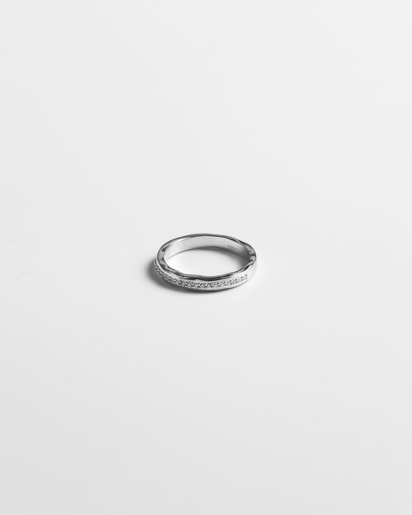 kiraline ring