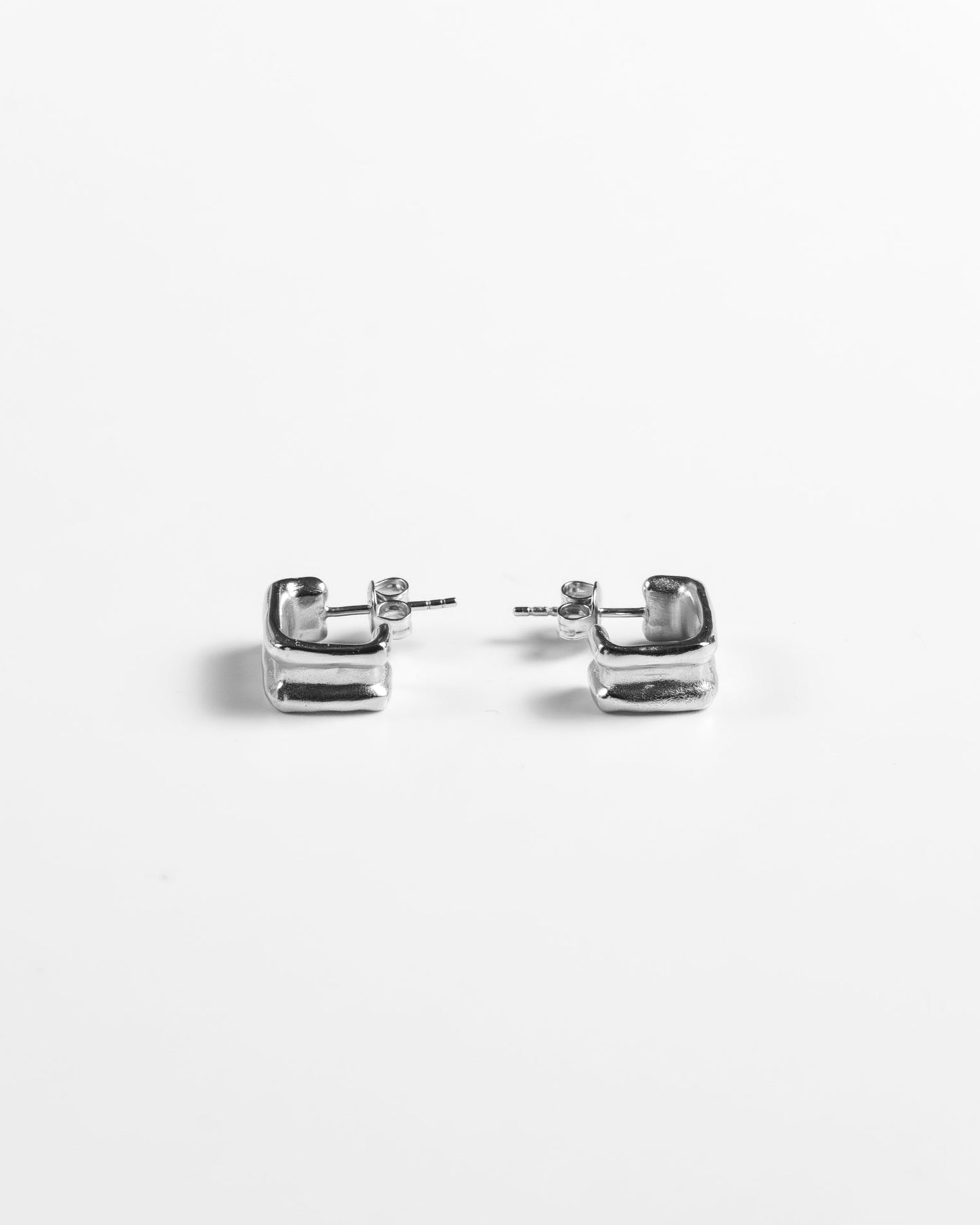 essential 01 pierces
