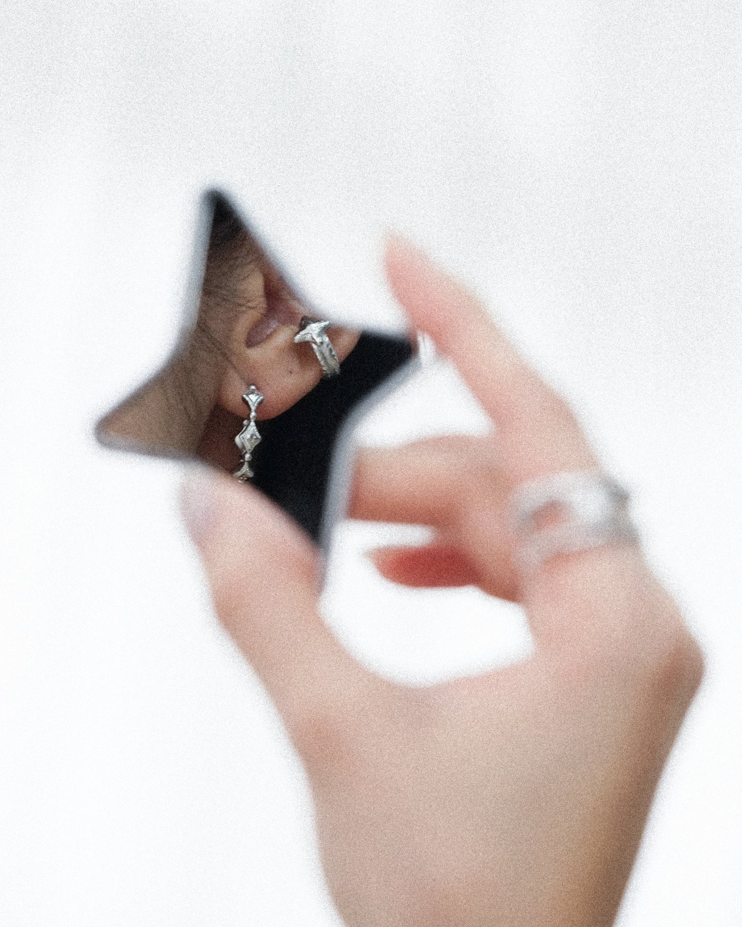 yoru ear cuff