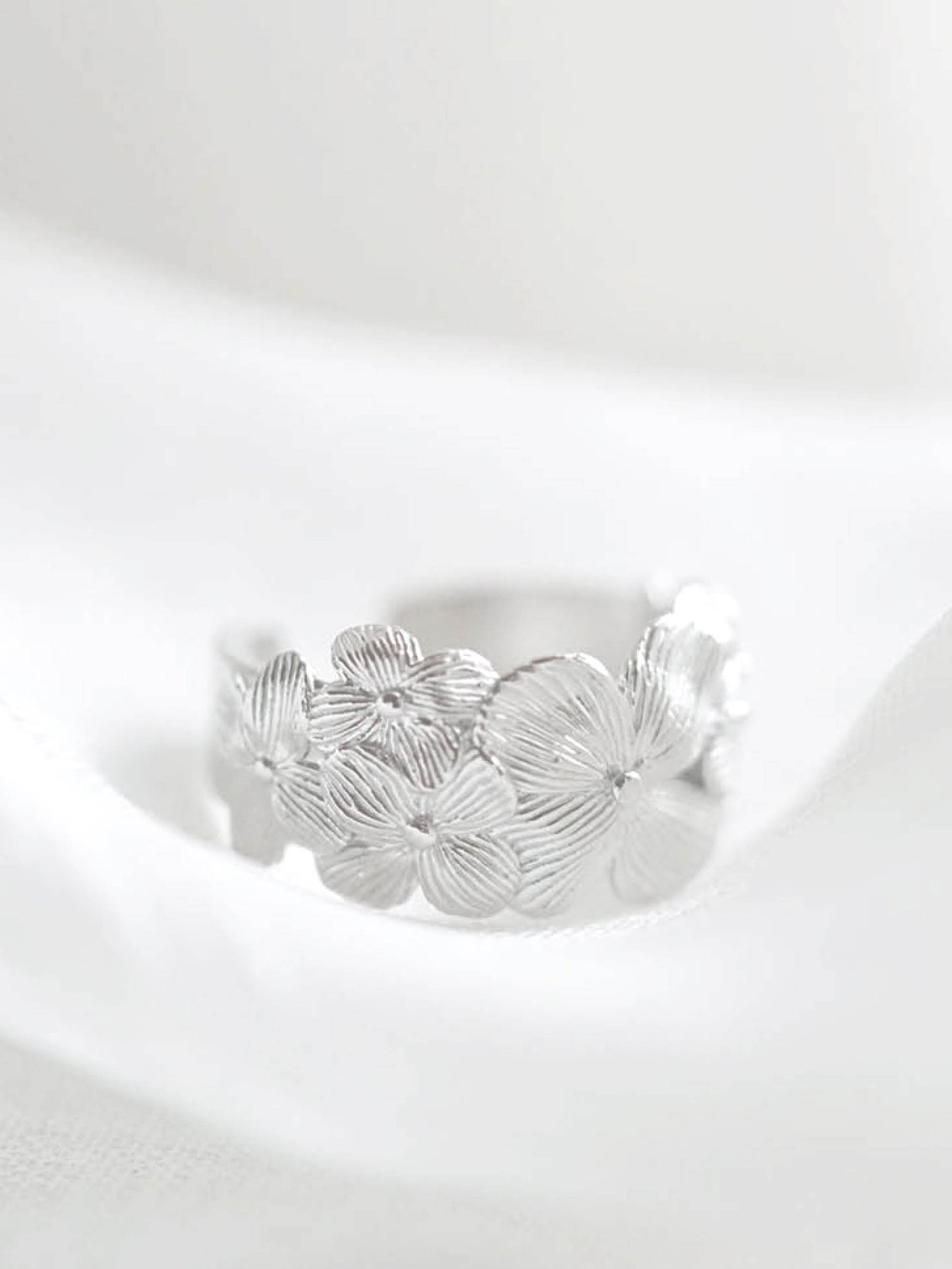 bloom ring