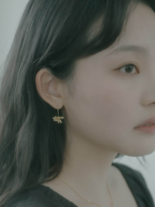 Leaf earrings