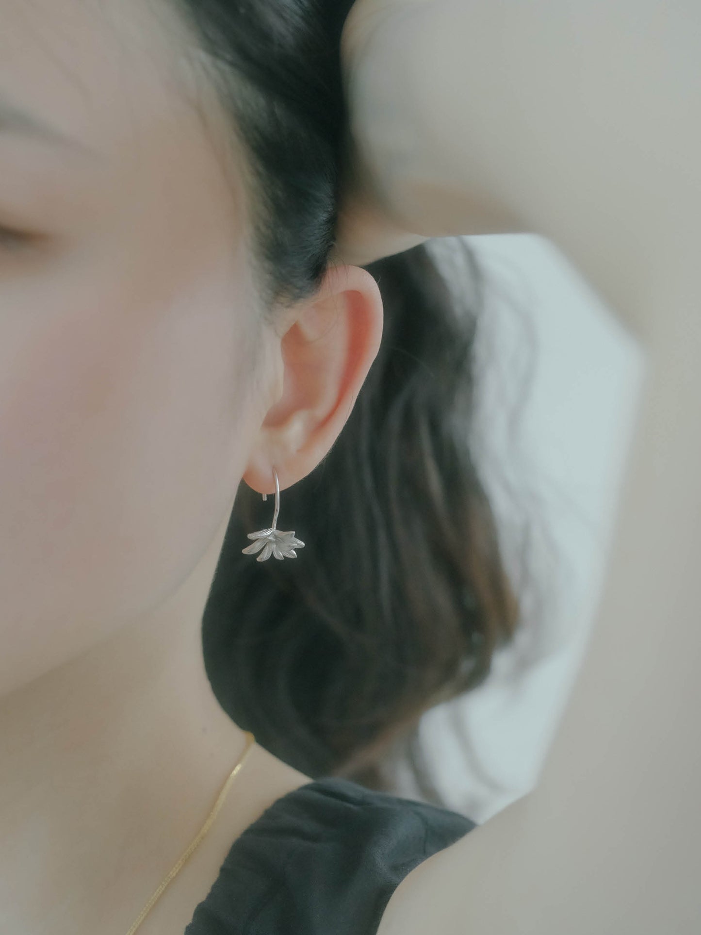 Leaf earrings